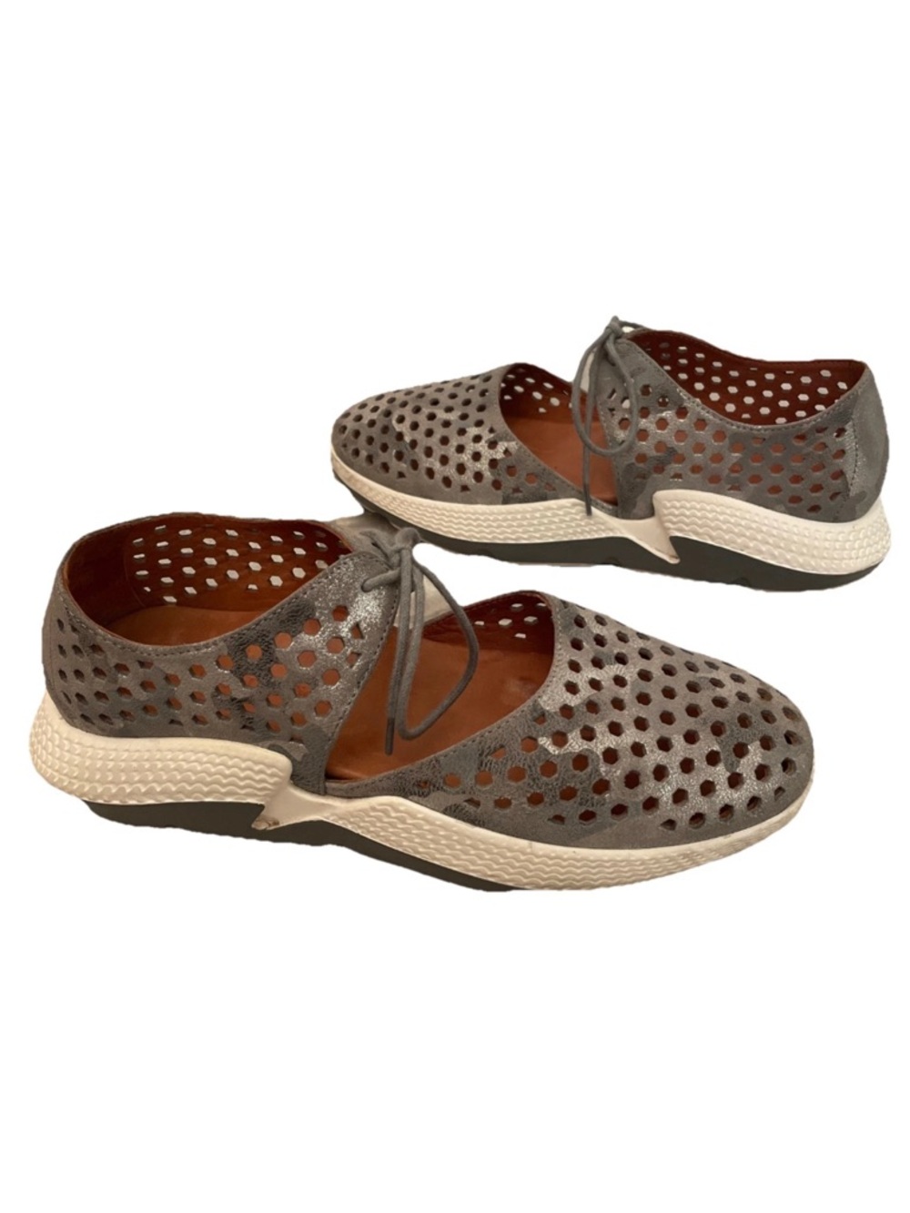 L'amour Des Pieds Himar Sneakers Women’s Size 9 Silver Metallic Camo Grey Holes